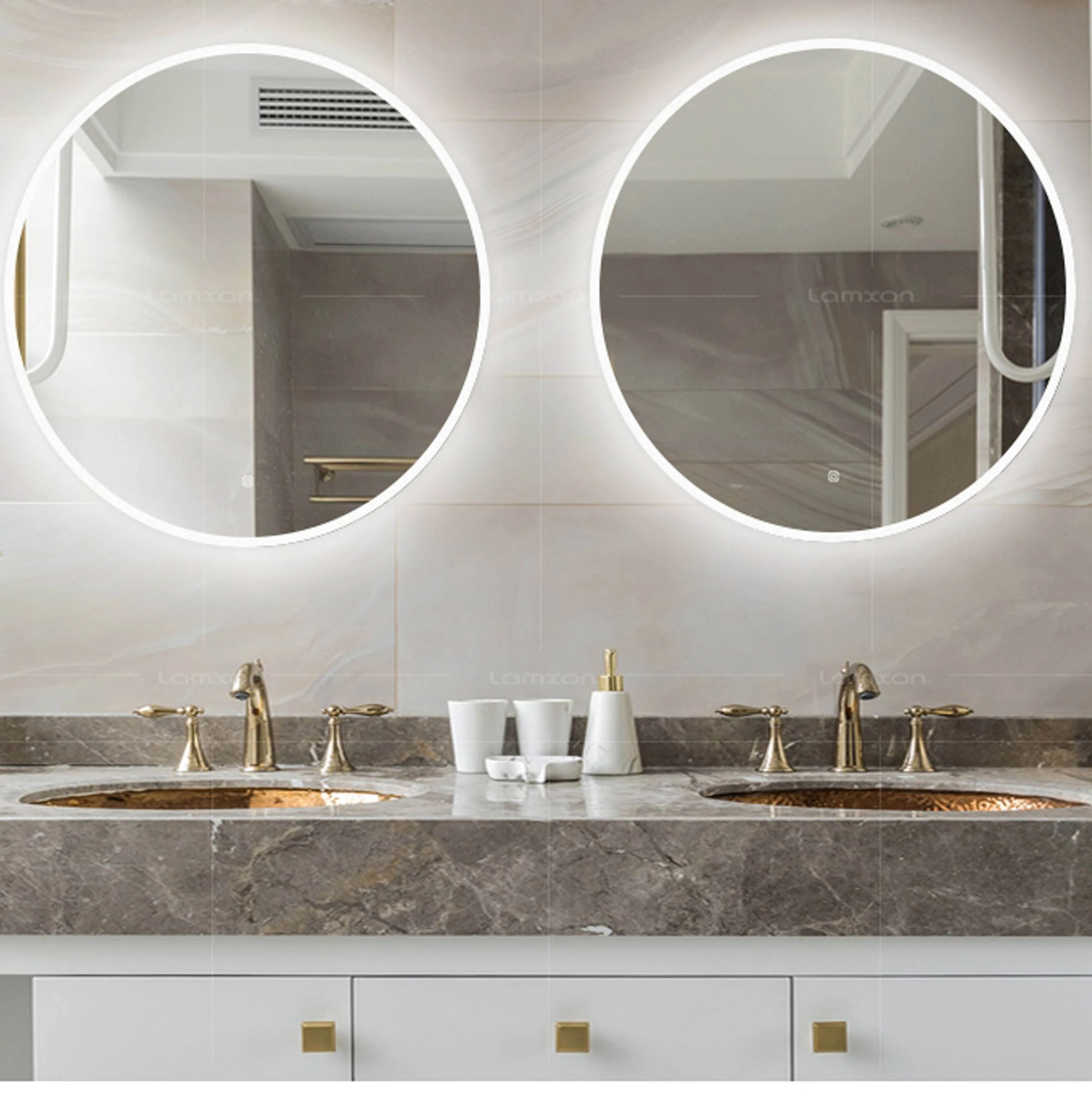 LAM012 Circle Bathroom Mirror With Light